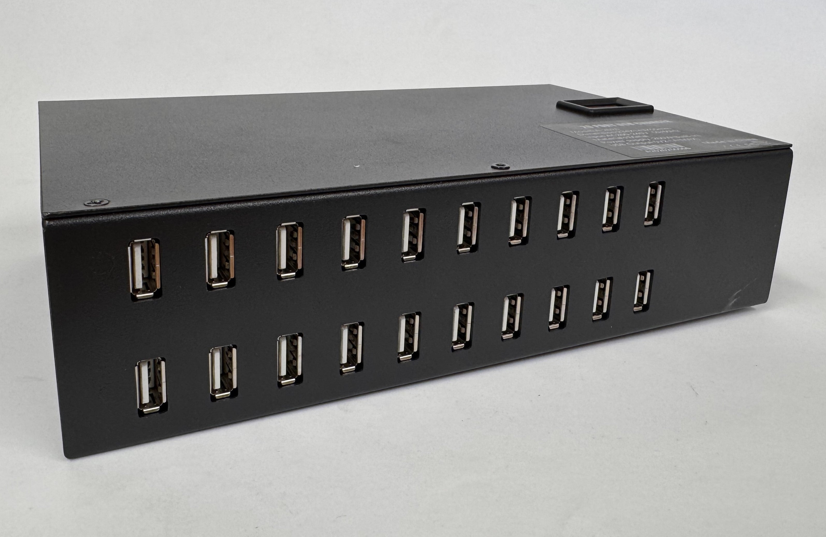 20 port USB charging station